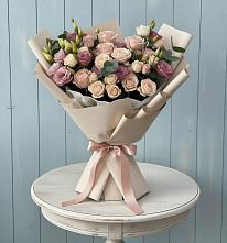 Букет цветов из:  Розы и Лизиантусы #REPLACE_PRED# Тосно