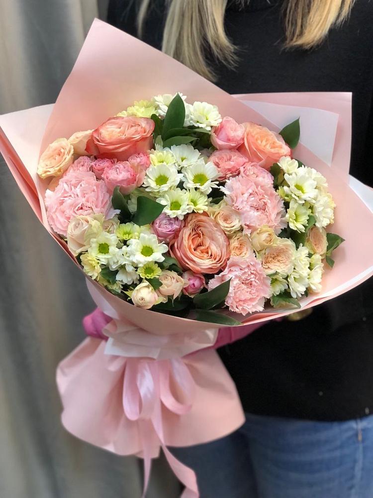 Букет цветов из: Гвоздики, Розы и Хризантемы в Тосно