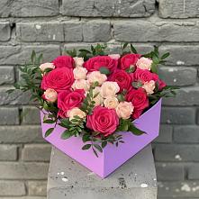 Цветочная композиция из Розы в коробке в Тосно
