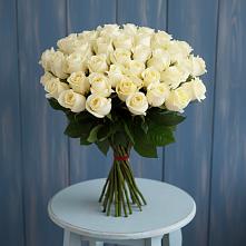 Букет 51 Белая роза Эдлесс Лав в Тосно