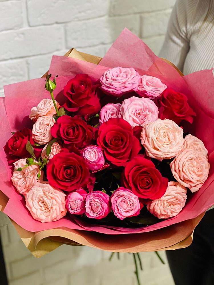 Букет цветов из: Розы в Тосно