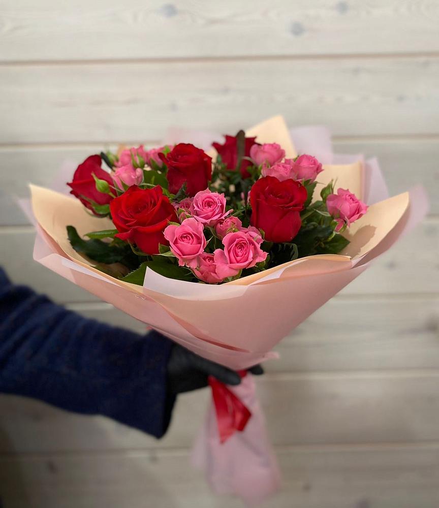 Букет цветов из: Розы в Тосно